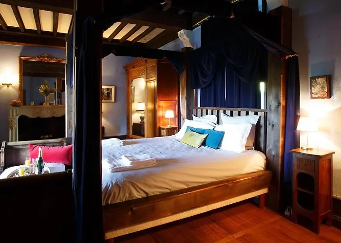 Holiday home Chateau Du Raysse