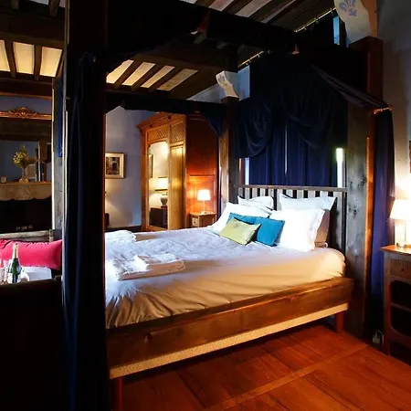 Hébergement de vacances Château Du Raysse