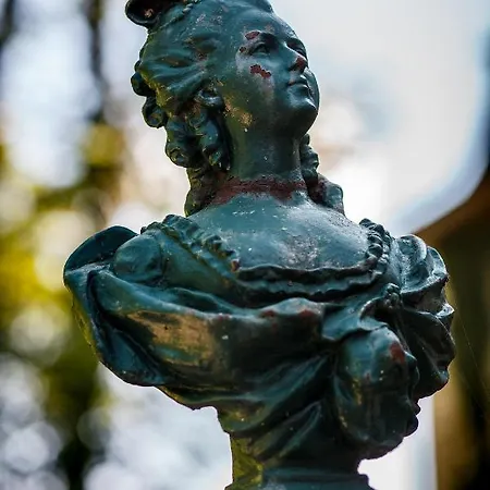 Hébergement de vacances Château Du Raysse