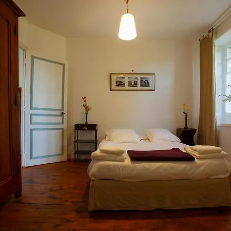 Château Du Raysse Hébergement de vacances